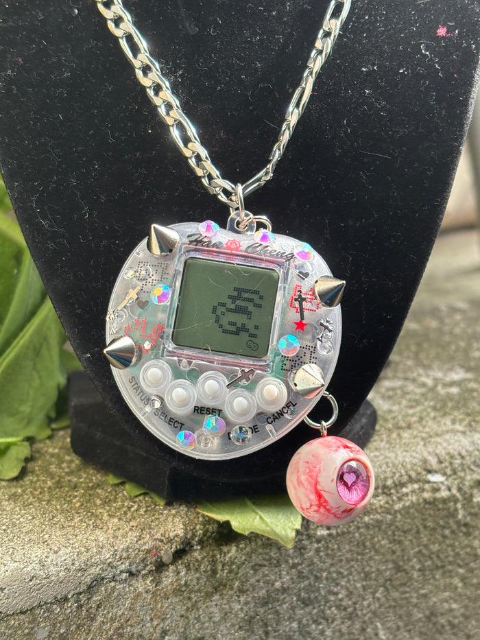 ✦ ANGEL.exe TAMAGOTCHI NECKLACE ✦