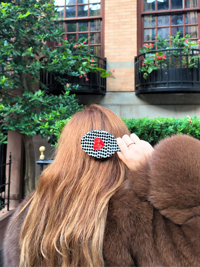 Hand-painted Polka Dot Heart Handbag Hero Brush