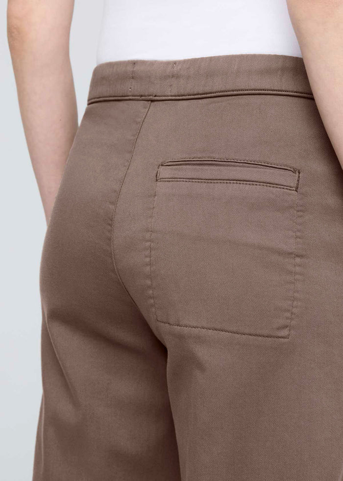 womens purple-brown wide leg sweatpants back waistband and pocket