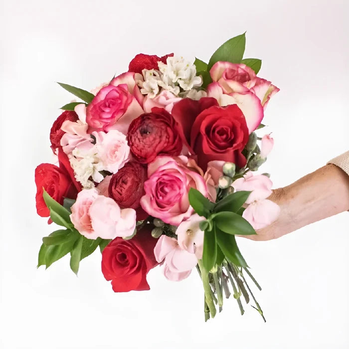Swirls Of Pink Valentine Flower Bouquet Hand - Image