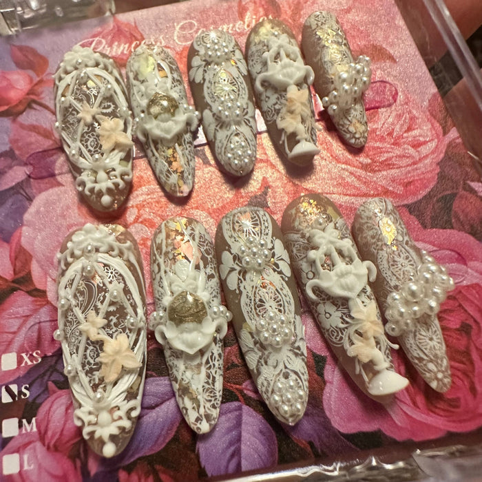 Candelabra High Quality Nails أظافر كانديلابرا عالية الجودة - Princess Cosmetics Qatar