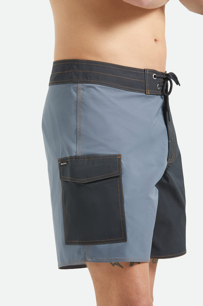 Men's Classic Trunk 17" in the color Black/Future Grey - Additional Fit image