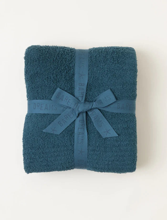 Cozychic Throw