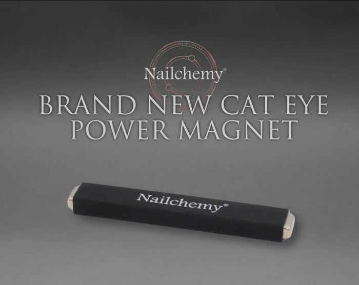 Nailchemy Cat Eye Power Magnet